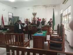 Sidang Pembacokan Advokat, Terdakwa Lantang Tak Akui Kesalahan