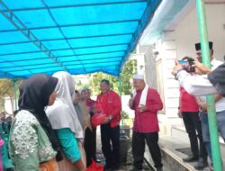 Ketua PDI-P Sumut Kunjungi Warga Di Madina