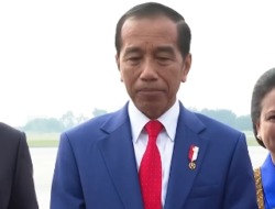 Jokowi Tunjuk Menko Polhukam Mahfud Md Jadi Plt Menkominfo