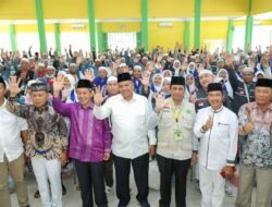 Bupati Siak Sambut Kepulangan Jamaah Haji di Embarkasi Haji Antara Riau