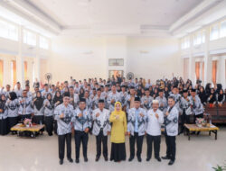 Pj Sekda Kampar Buka Konferensi Kerja III PGRI Kabupaten Kampar