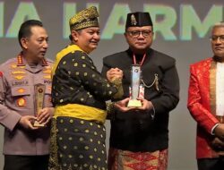 Dirjenpas dan 2 Orang Petugas Wali Pemasyarakatan Terima Penghargaan BNPT Awards 2023