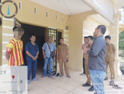 Unit Reskrim Polsek NA IX-X Bersama Kades Pulo Jantan Geledah Rumah Warga Diduga Pengedar Sabu