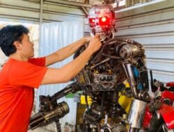 Umar Mustofa Warga Tegal Lulusan Pesantren Ahli Bikin Robot