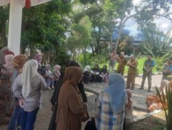 Puluhan Pedangang Pasar Baru Datangi Kantor Bupati Madina