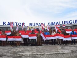 Polres Simalungun & BKBS Sambut HUT RI ke 78 Bagi 10 Juta Bendera