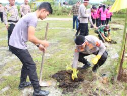 Peduli Lingkungan, Polres Toba Bersama Forkopimda Tanam 1.600 Pohon