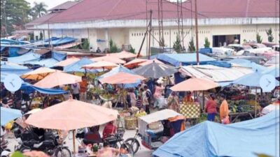 Daya Beli di Pasar Tarutung Menurun, Pedagang Terancam Bangkrut