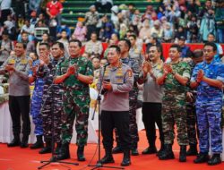 Sinergitas TNI Polri Dekat Dengan Masyarakat Hadir Melalui Baksos