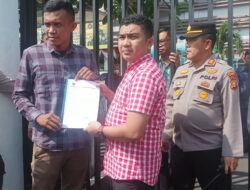 Polda Riau & Kejari Didemo Soal Tambang Ilegal di Tenayan Raya