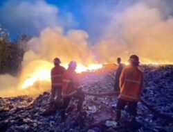 Ratusan Ribu Ton Sampah Terbakar Diduga Dari Ledakan Korek Api 