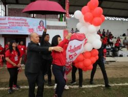 Bupati Buka Turnamen Sepak Bola & Bola Voli Piala Ketua TP PKK Taput