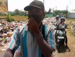 Ruas Jalan Dipenuhi Sampah, Bau Busuk Ganggu Pengendara