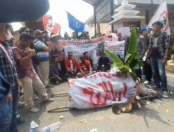 Hari Tani Nasional ke-63, Fordam Susuba Demo di Polres Labuhanbatu