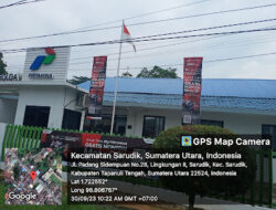 Apa Arti Bendera Setengah Tiang Itu?