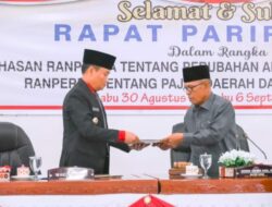 Wabup Humbahas Sampaikan Nota Jawaban Ranperda ke DPRD