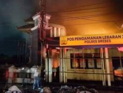 35 Lapak Pasar Losari dan Pos Polisi Cisanggarung Brebes Terbakar