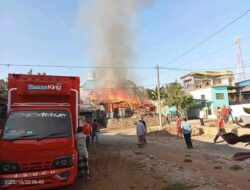 Nasib Naas, Anak Dirawat di RS, Rumah Ditinggal Terbakar