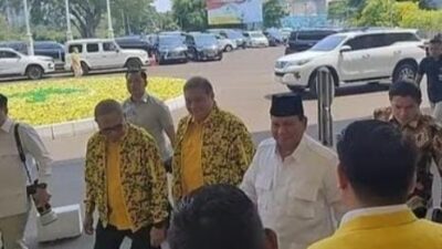 Prabowo Berkunjung ke Kantor Golkar