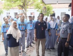 Sejumlah Siswa SMK Texmaco Datangi Rumah Tahanan Pemalang