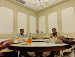 Jokowi Makan Siang Bareng Anies, Ganjar dan Prabowo di Istana