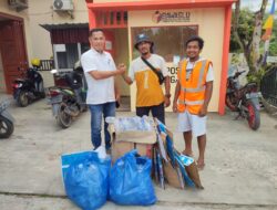Bawaslu Tapteng Donasi Sampah ke Bank Sampah Yamantab di Pandan