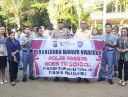 Polsek Pinangsori Goes To School SMAK Ebenezer