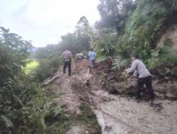 Curah Hujan Tinggi Sebabkan Longsor di Pakkat 