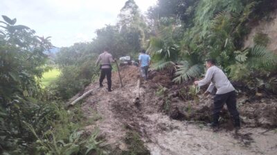 Curah Hujan Tinggi Sebabkan Longsor di Pakkat 