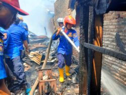 Gegara Kayu Bakar, Rumah Warga di Kebondalem Ludes Terbakar