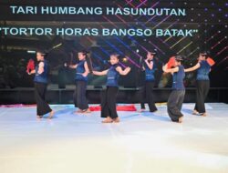Tortor Horas Bangso Batak dari Humbahas Hibur Penutupan SFW 2023 di Medan
