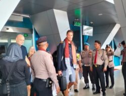 Peserta Aquabike Jetski World Championship 2023 Tiba di Bandara Silangit