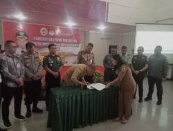Pj Bupati dan KPU Tapteng Tandatangani NPHD Pilkada 2024
