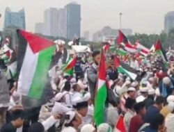 Doakan Kemenangan Palestina, Ribuan Orang ikuti Munajat Kubro 212