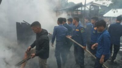 Satu Unit Rumah Semi Permanen Hangus Terbakar di Sidimpuan