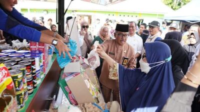 Pemko Batam Luncurkan Mobil Sembako Pasar Keliling