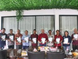Bupati Taput Hadiri Launching Buku Ekosistem Harangan Tapanuli