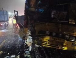 2 Bus Laga Kambing di Taput, 17 Orang Luka-luka