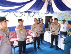 Kabareskrim Polri Tinjau Pospam Nataru di Batam