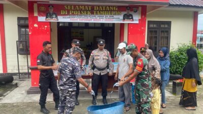 Polisi Amankan Ratusan Botol Miras di Kapal Roro KMP Bahtera Nusantara 3