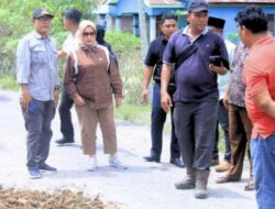 Plt Bupati Labuhanbatu Tinjau Perbaikan Jalan di Desa Selat Besar