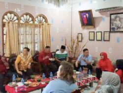 Hari Raya Imlek, Plt Bupati Labuhanbatu Silaturahmi di Kediaman Tokoh Etnis Tionghoa