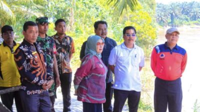 Tanggap Bencana, Plt Bupati Labuhanbatu Tinjau Lokasi Tanah Longsor di Desa Tanjung Harapan