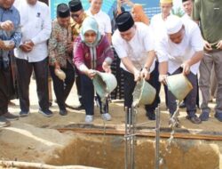 Plt Bupati Labuhanbatu Meletakan Batu Pertama Pembangunan Ponpes Rihafaki Al- Haramain