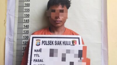 Bongkar Warung, Remaja Ditangkap Warga Diserahkan ke Polsek Siak Hulu