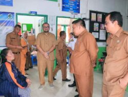 Hari Pertama Masuk Kantor, Pj Sekdakab Tapteng Lakukan Sidak