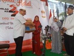 Halal Bihalal DPD PKS Pemalang, Rizal Bawazier Berikan Door Prize Kepada Warga