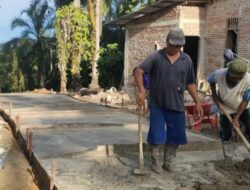 Desa Pagaran Baru Kecamatan Manduamas Berbenah Infrastruktur