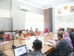 Pj Bupati Tapteng Ikuti Rapat Evaluasi Survei Penilaian Integritas