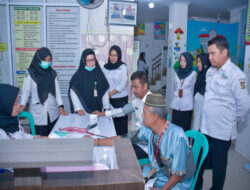 Tinjau Puskesmas Bangkinang Kota, Pj Sekda Kampar: Berikan Pelayanan Terbaik Bagi Masyarakat